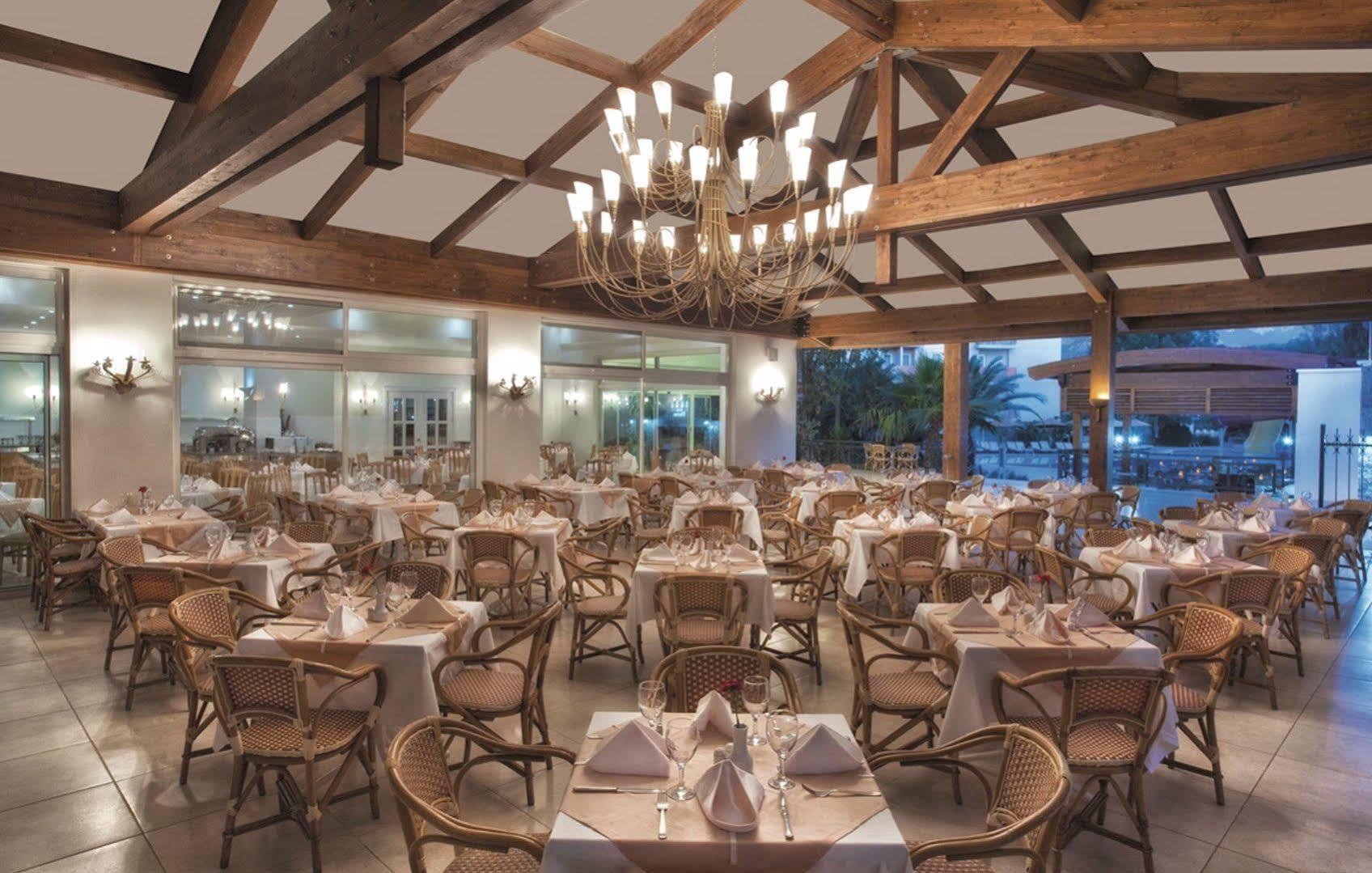Akka Claros Hotel Kemer Exterior photo